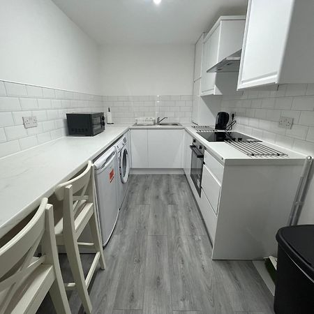 Ryan I Air I Bnb - 147-153 Mill Street - Free Parking Liverpool Buitenkant foto