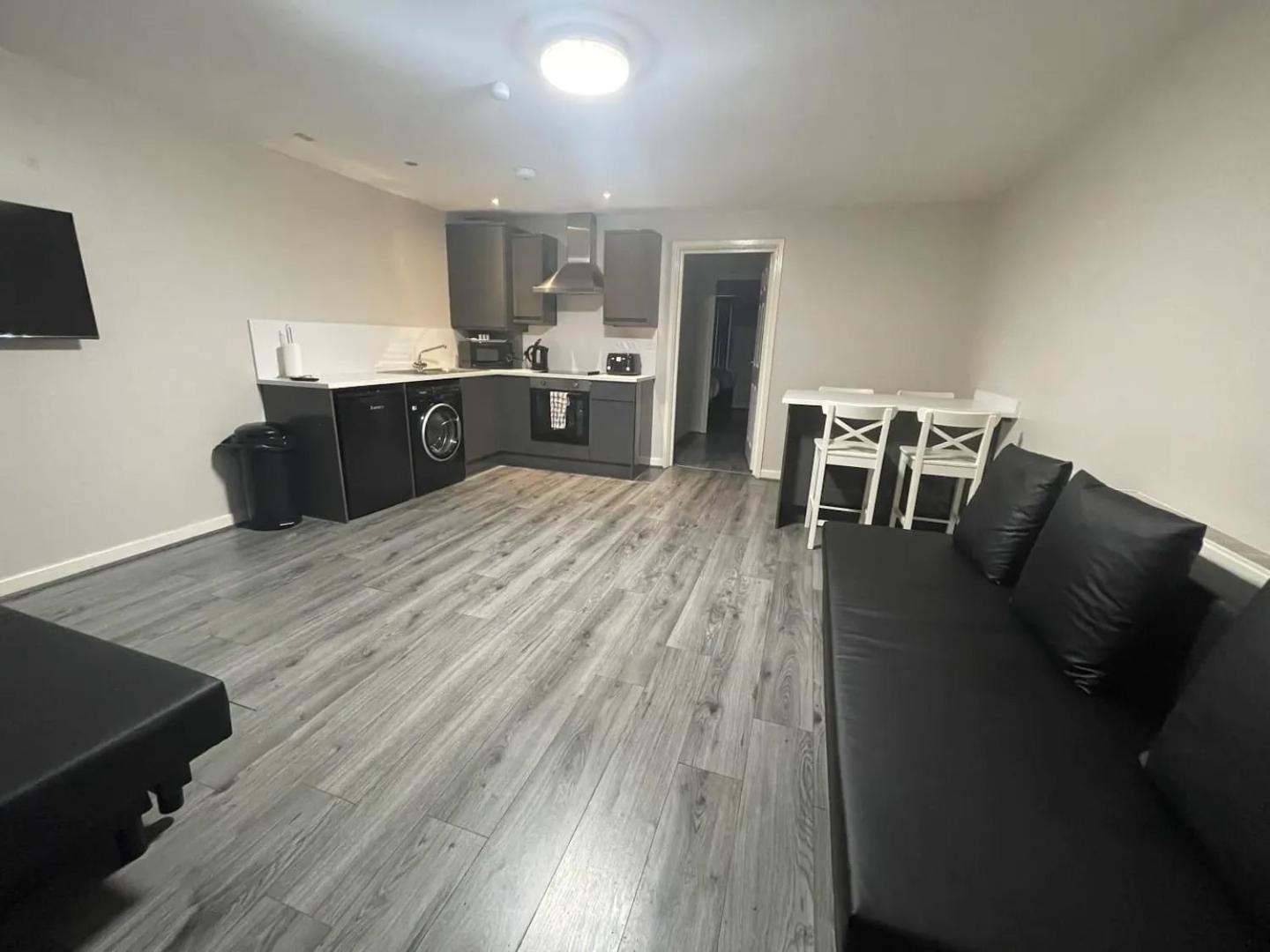 Ryan I Air I Bnb - 147-153 Mill Street - Free Parking Liverpool Buitenkant foto